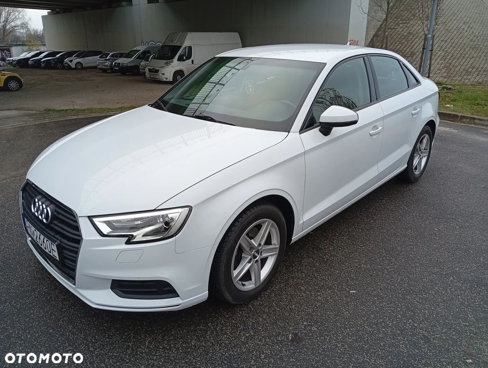 Audi A3 Limousine 1.6 TDI S tronic - 1