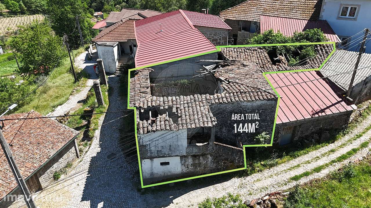 Moradia T1 para venda - Grande imagem: 2/9