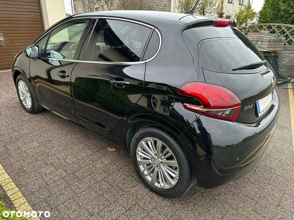 Peugeot 208 1.5 BlueHDi Allure S&S - 13