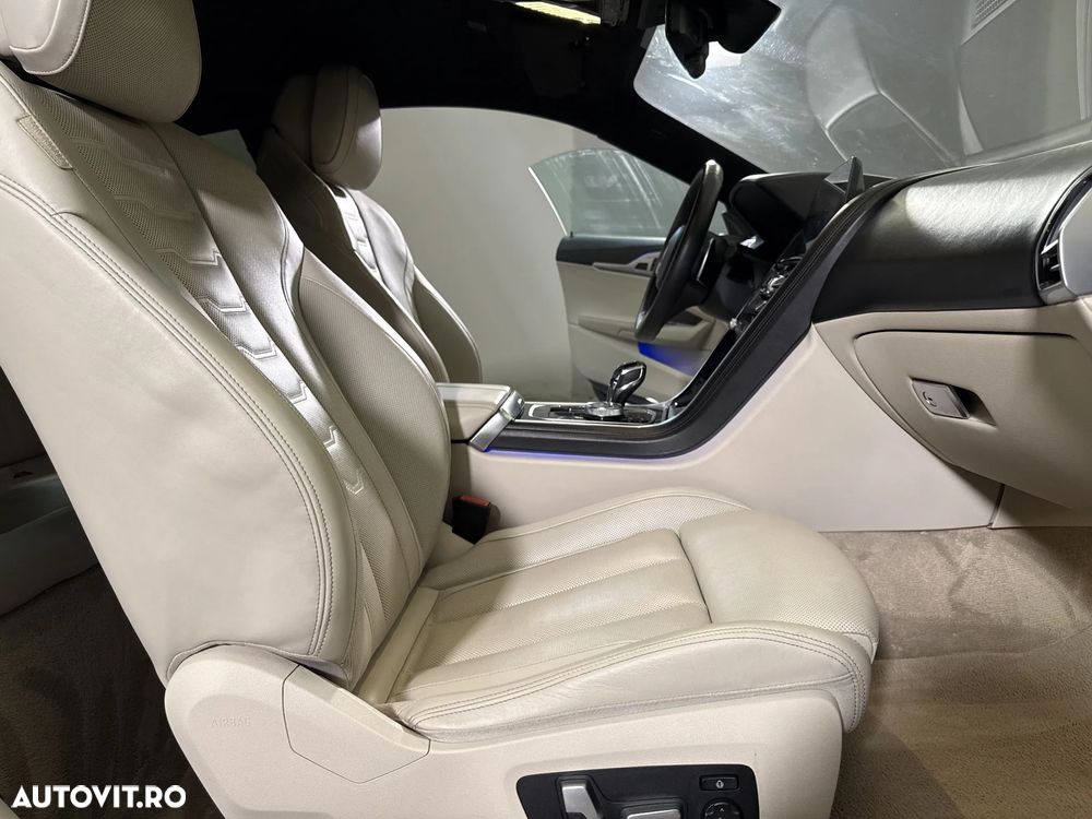 BMW Seria 8 - 12