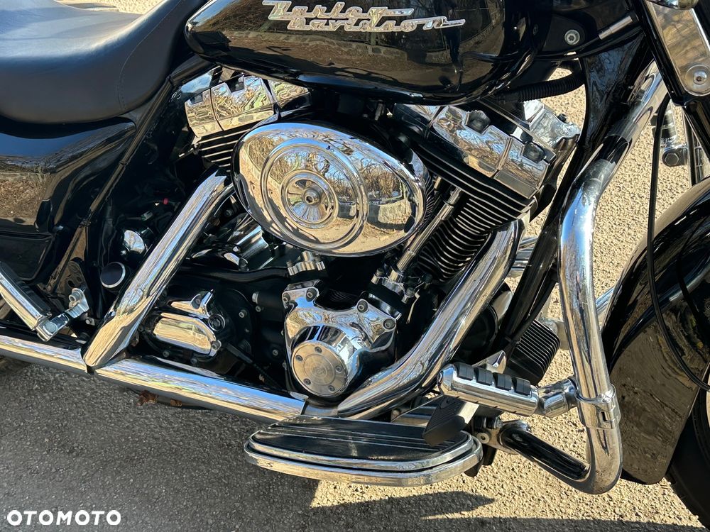 Harley-Davidson Touring Road King - 11