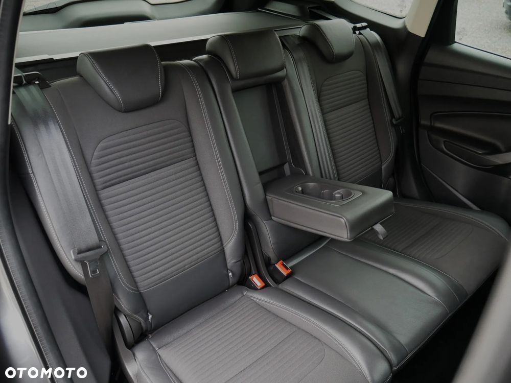 Ford Kuga 2.0 TDCi AWD Edition - 28