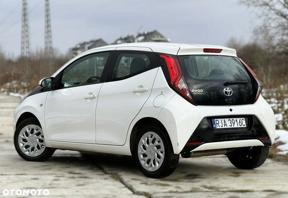 Toyota Aygo - 12