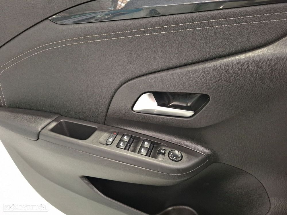 Opel Corsa 1.2 T GS - 24