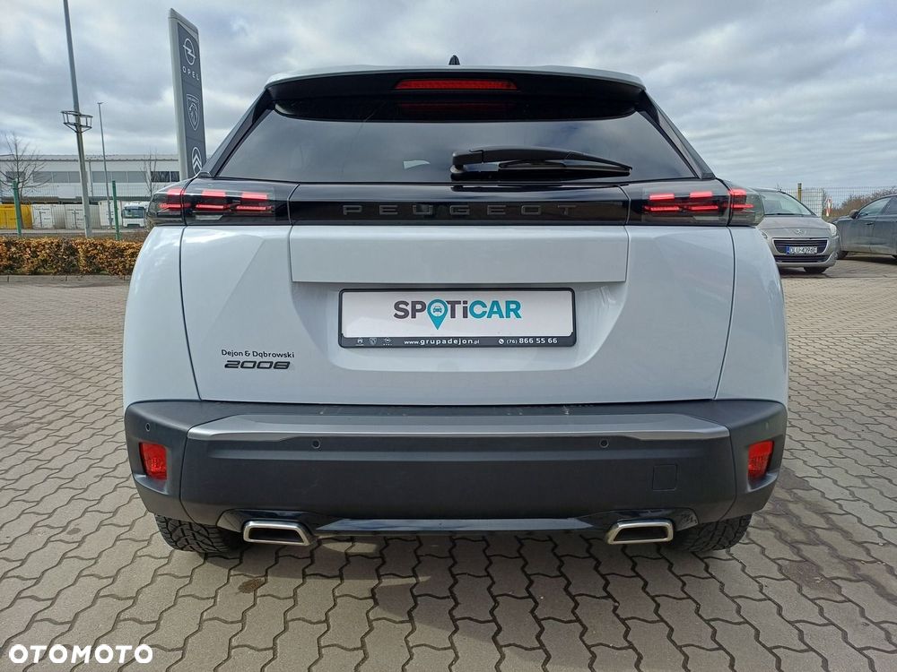 Peugeot 2008 1.2 PureTech Allure S&S EAT8 - 5