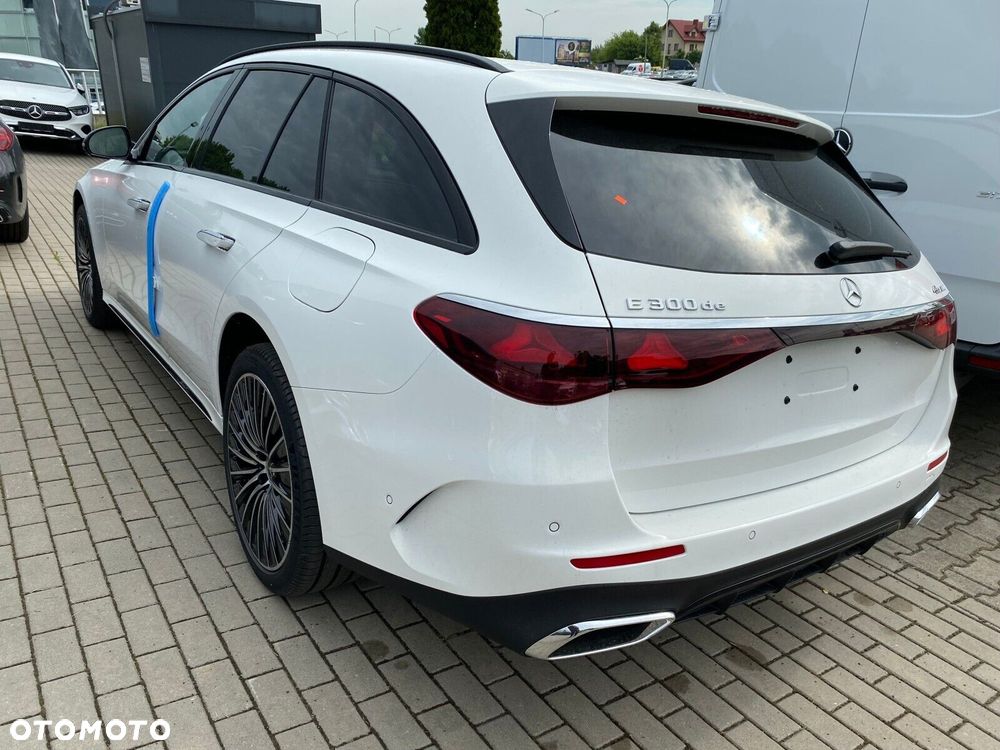 Mercedes-Benz Klasa E - 2
