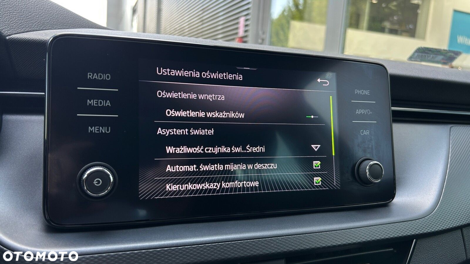 Skoda Kamiq 1.0 TSI Ambition DSG - 24