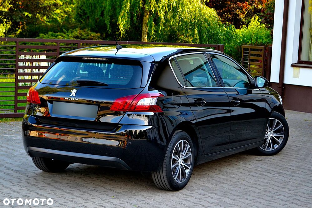 Peugeot 308 - 14