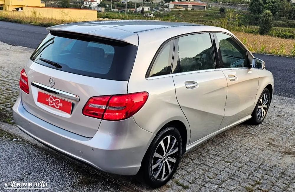 Mercedes-Benz B 180 CDi BE Aut.107g - 2