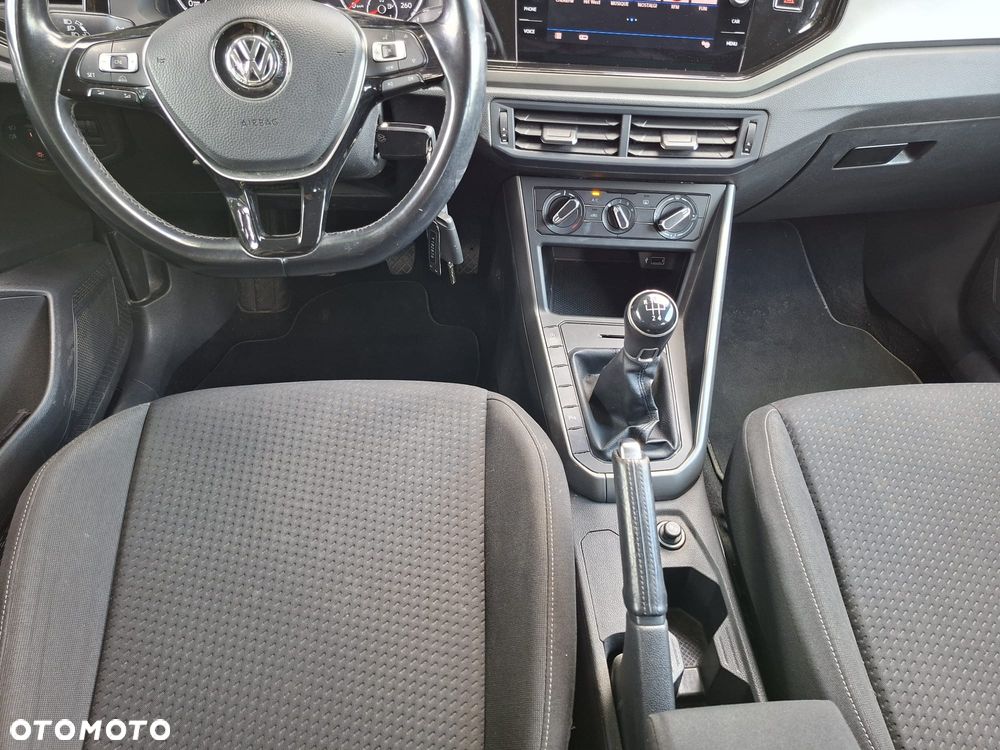 Volkswagen Polo 1.6 TDI SCR beats - 16