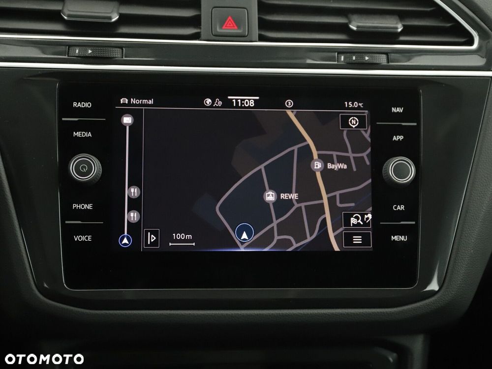 Volkswagen Tiguan - 13