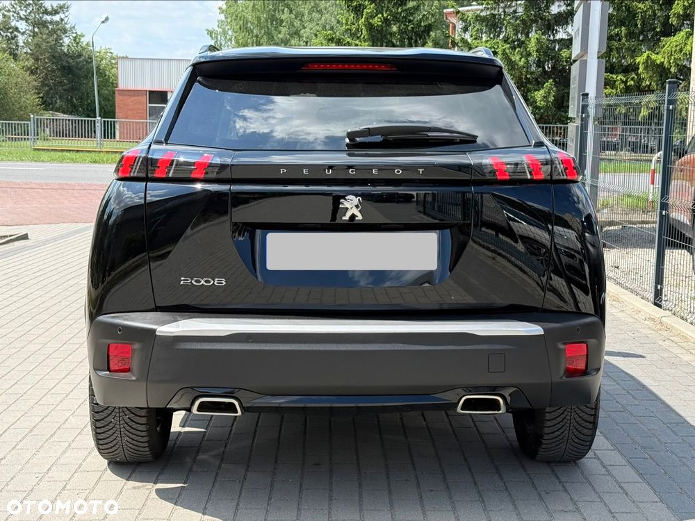 Peugeot 2008 PureTech 130 EAT8 Allure - 3