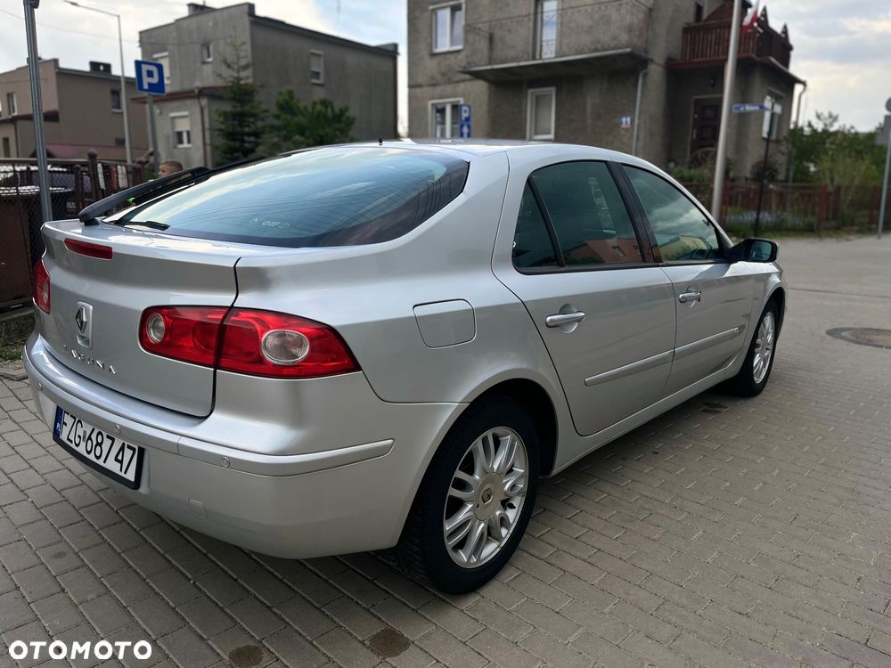 Renault Laguna 2.0 Luxe Privilege - 3