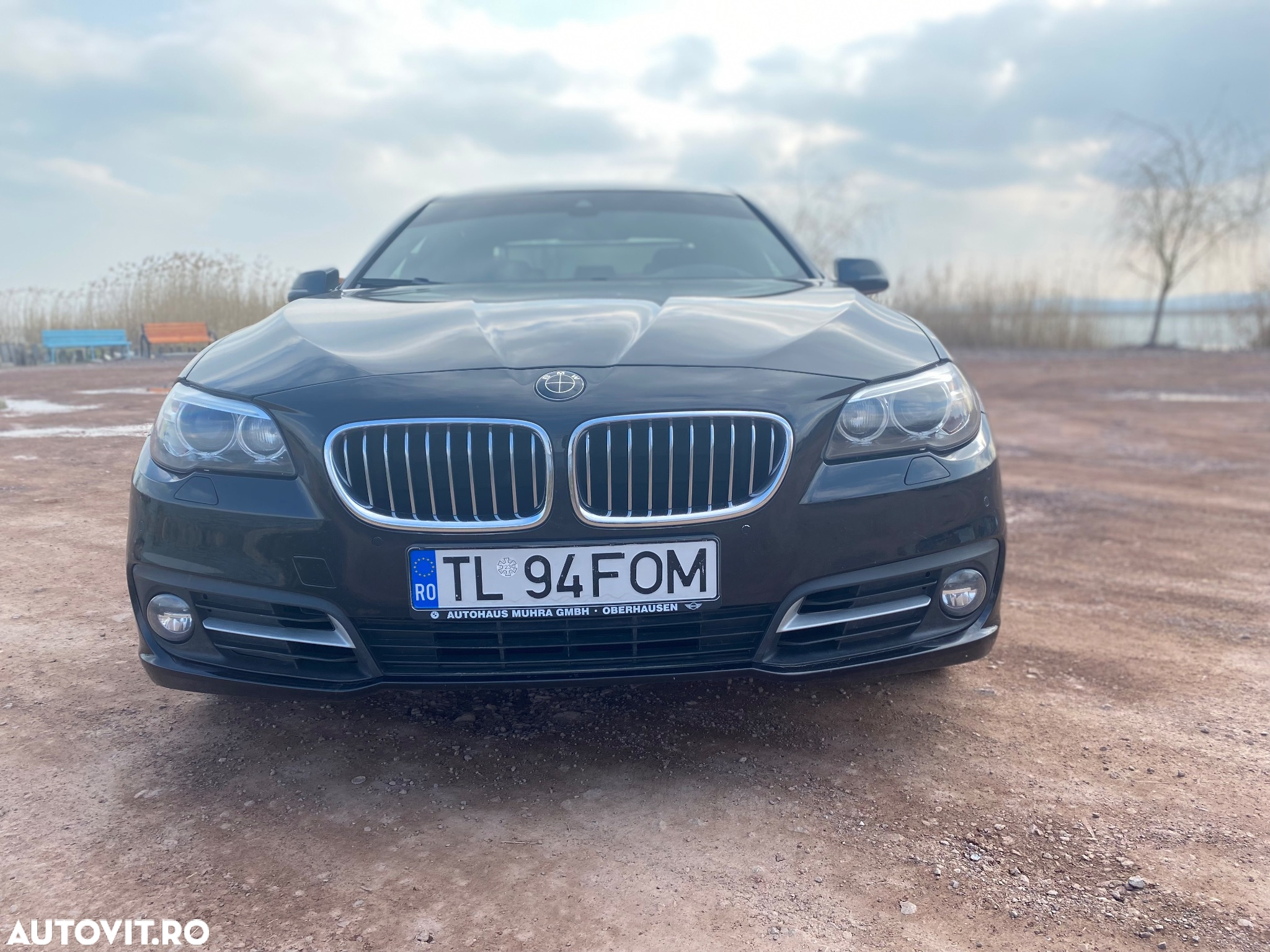 BMW Seria 5 520d xDrive AT - 3