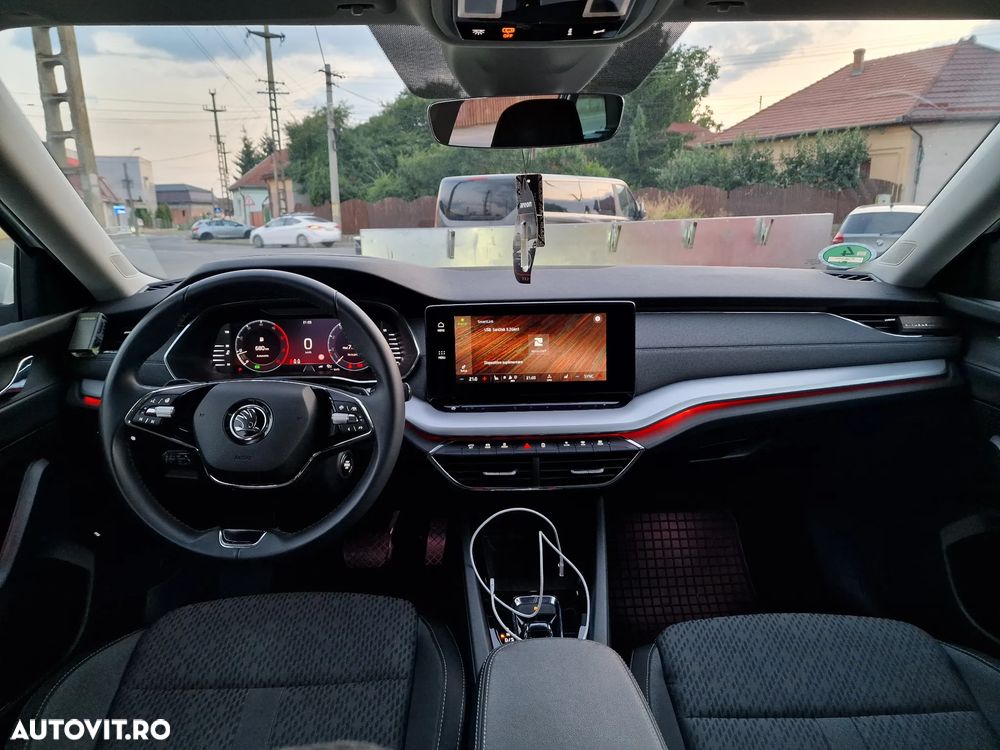 Skoda Octavia 2.0 TDI DSG Style - 8