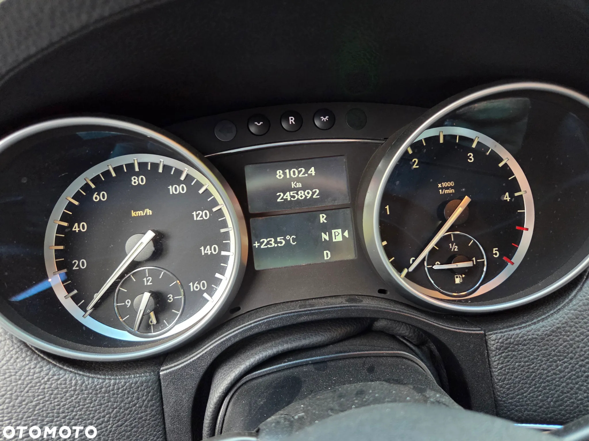Mercedes-Benz GL 350 CDI BlueEff - 13