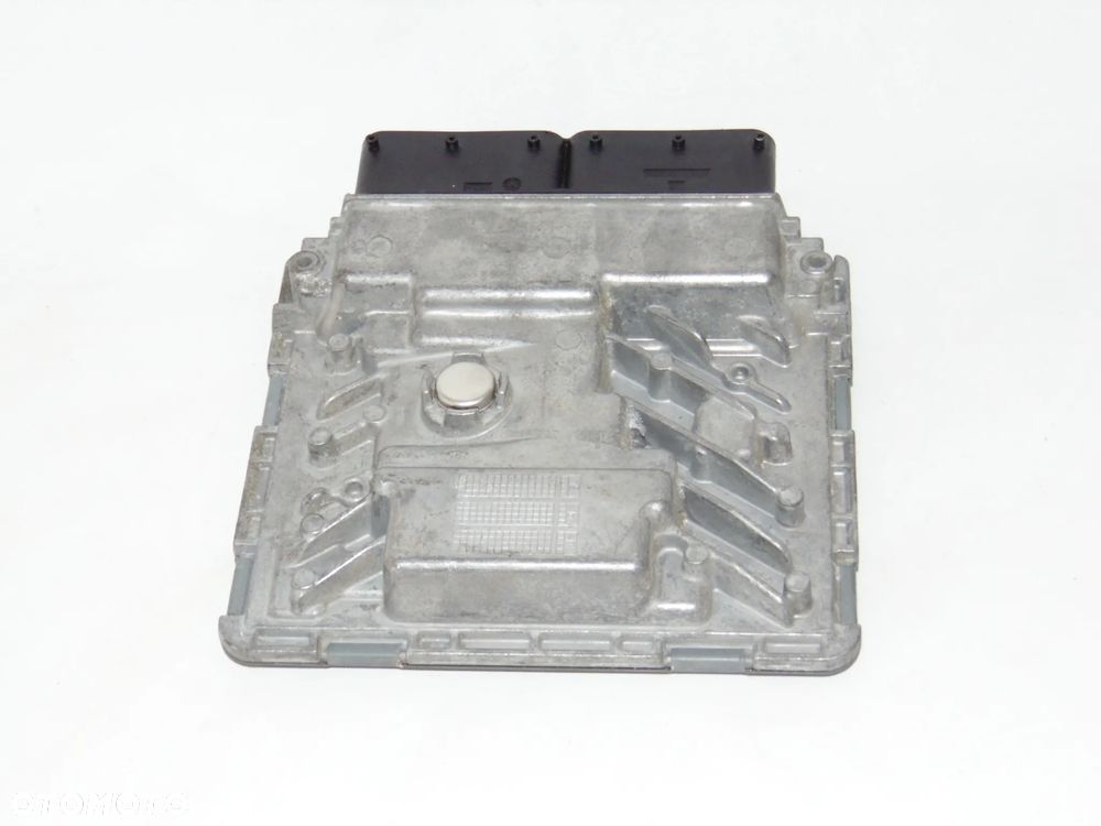 Sterownik silnika 06K907425E Skoda Superb III VW Golf VII Passat B8 2.0 TSI - 4