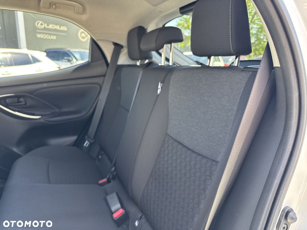 Toyota Yaris 1.5 Comfort CVT - 14