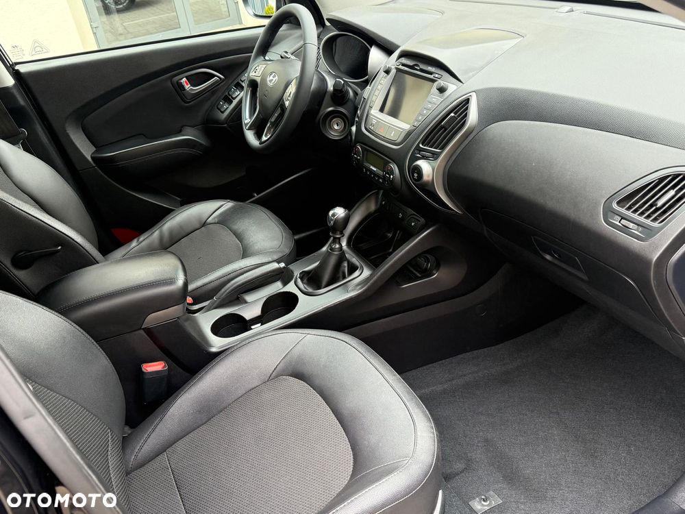 Hyundai ix35 - 22