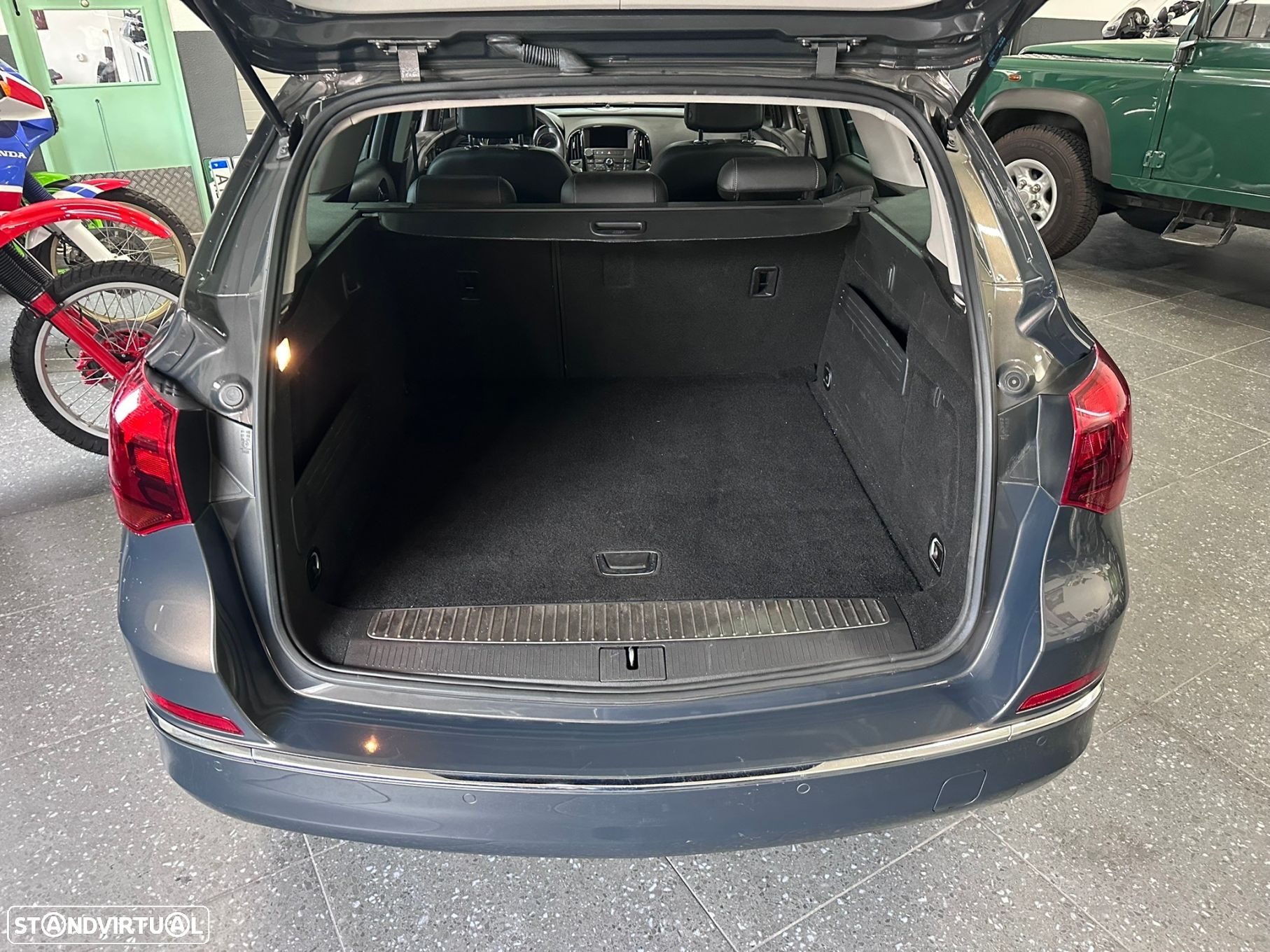 Opel Astra Sports Tourer 1.6 CDTi Cosmo S/S - 10