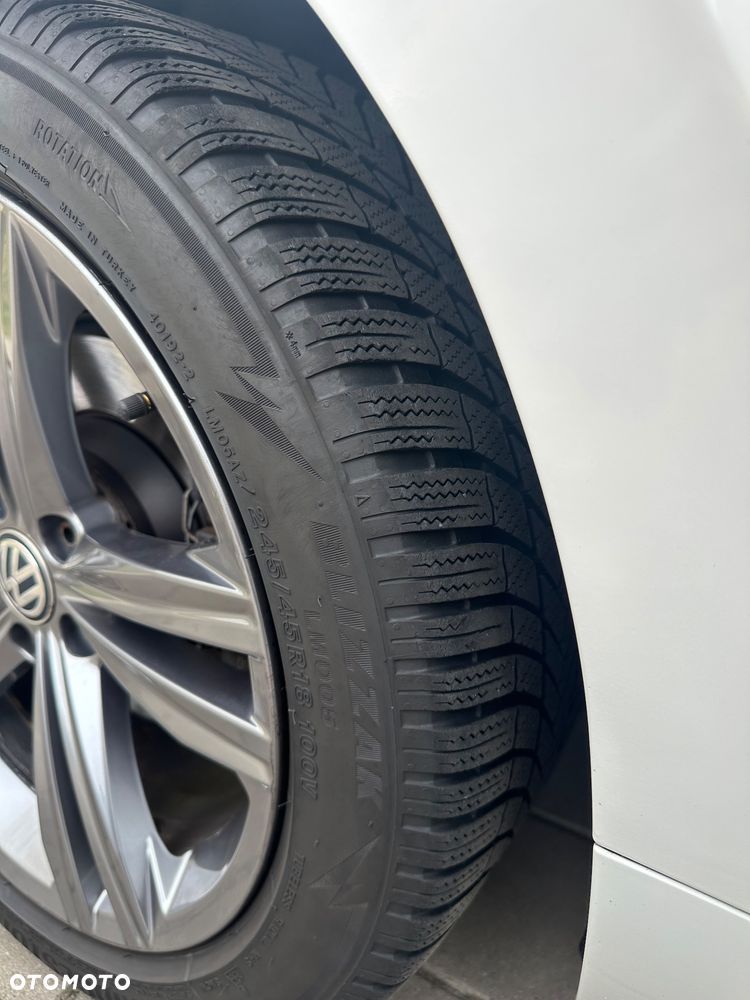 Volkswagen Arteon 2.0 TDI SCR R-Line DSG - 13