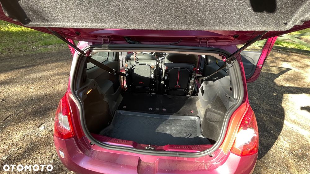Renault Twingo 1.2 LEV 16V 75 eco2 - 25