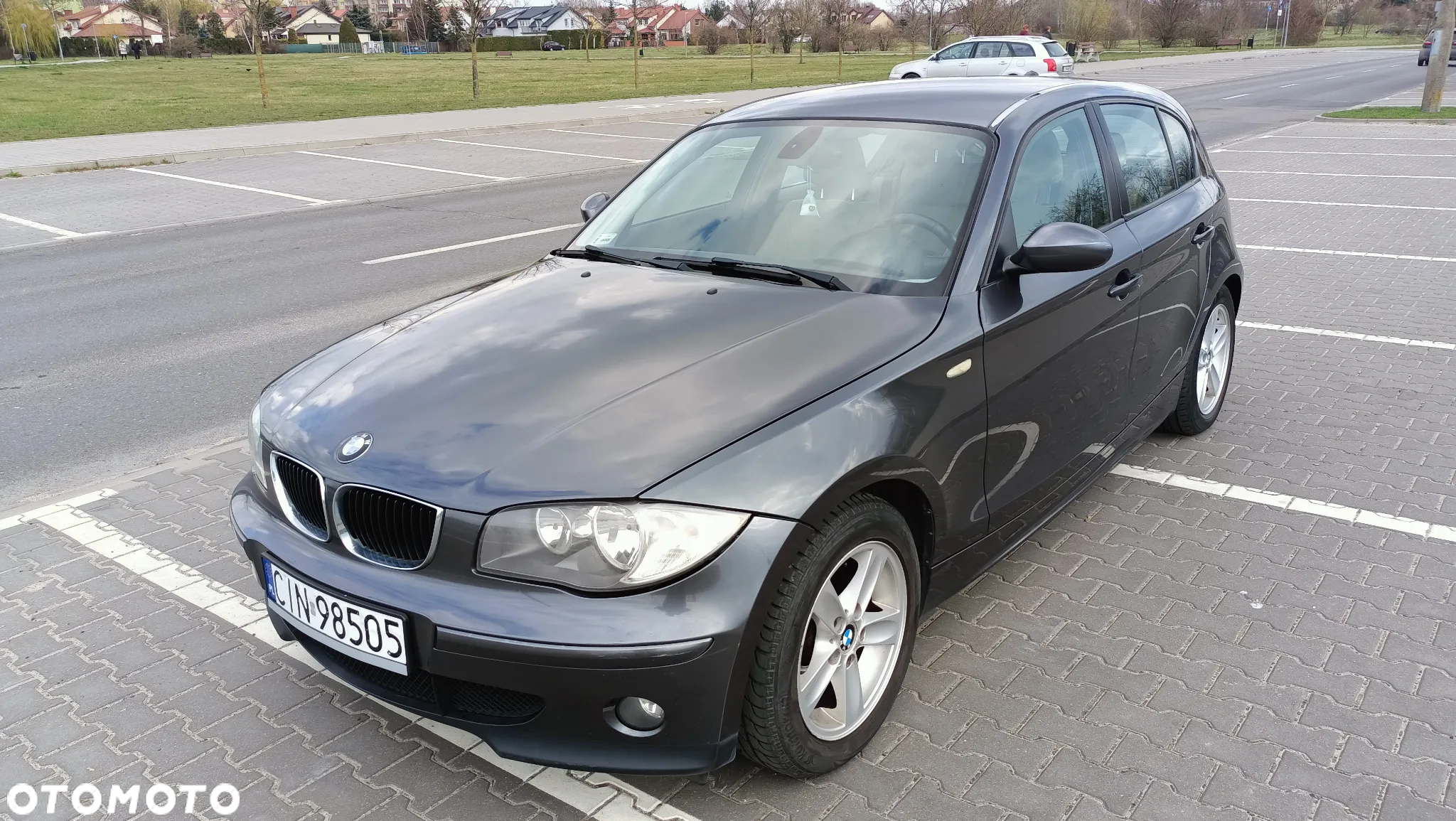 BMW Seria 1 118d - 4