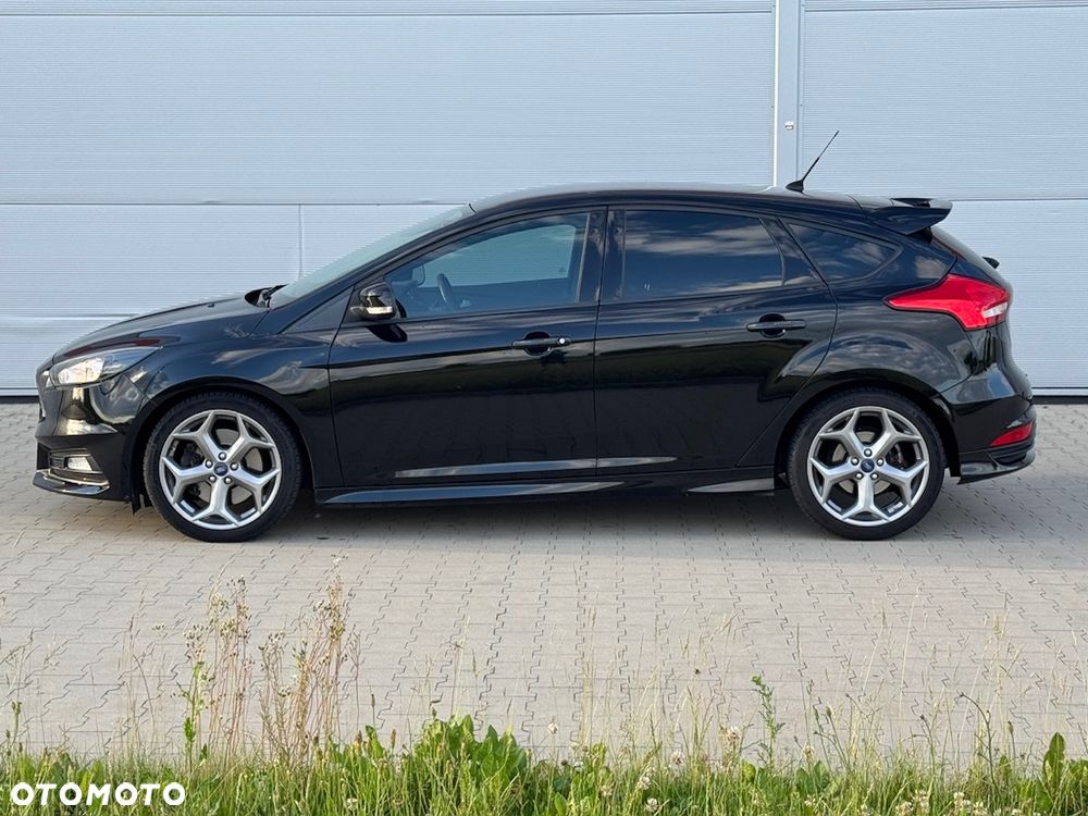 Ford Focus 2.0 TDCi ST - 4