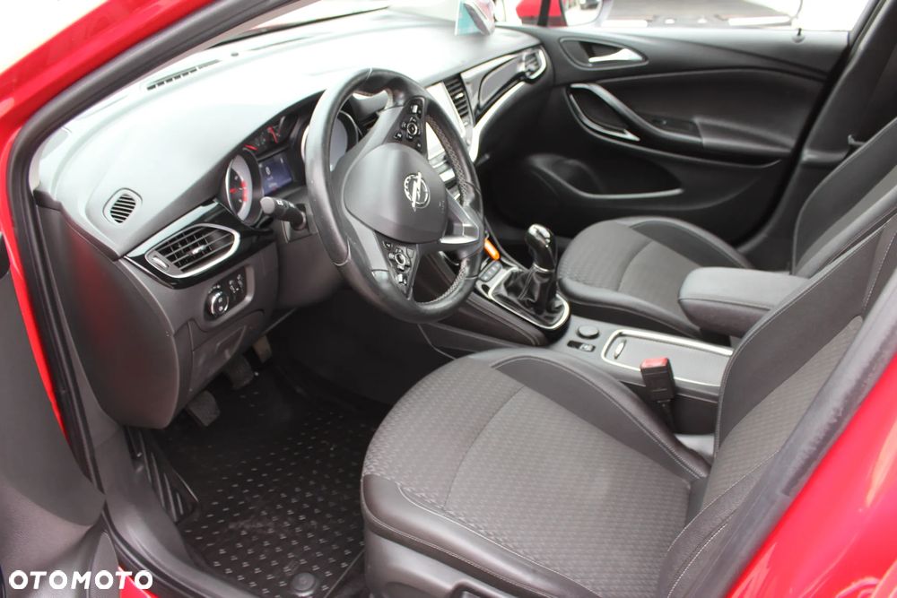 Opel Astra - 25