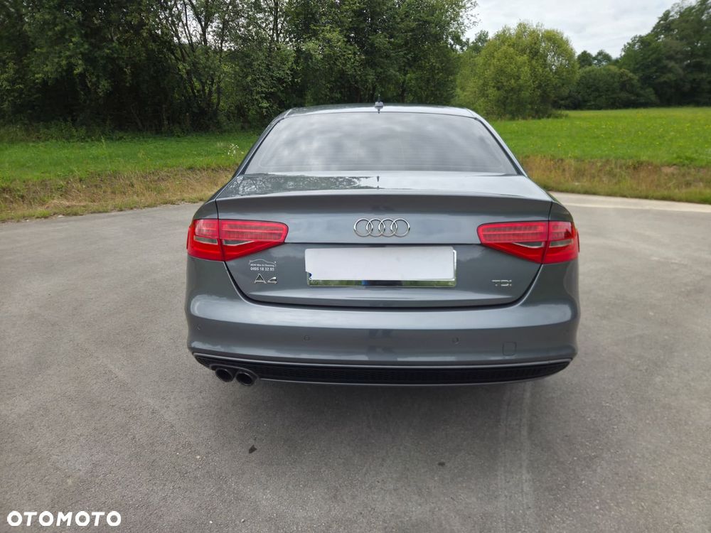 Audi A4 Limousine - 7