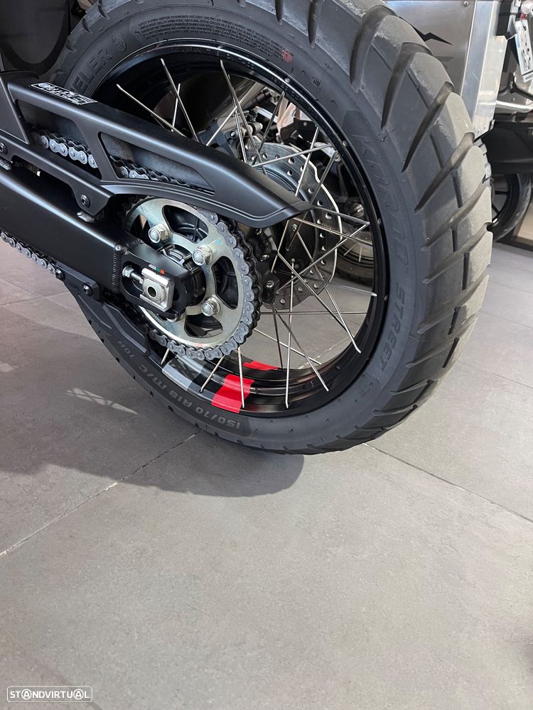 Honda Africa Twin - 7