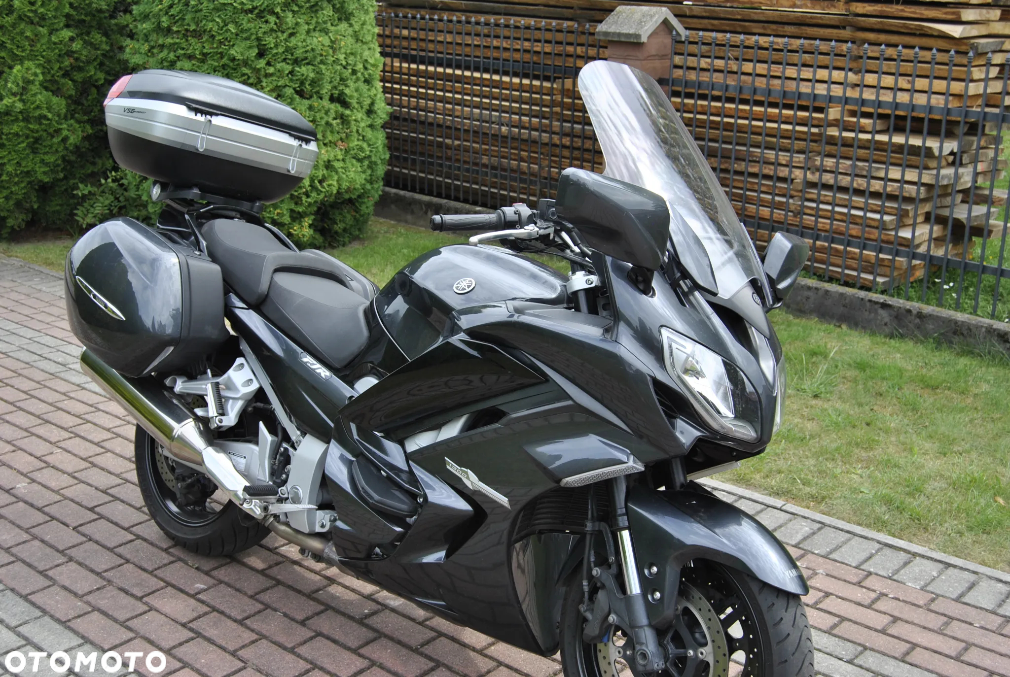 Yamaha FJR - 18