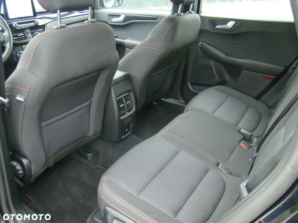 Ford Kuga 1.5 EcoBoost ST-LINE - 28