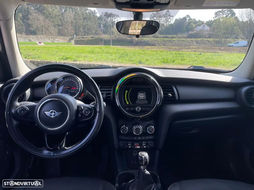 MINI 5 Portas One D - 10