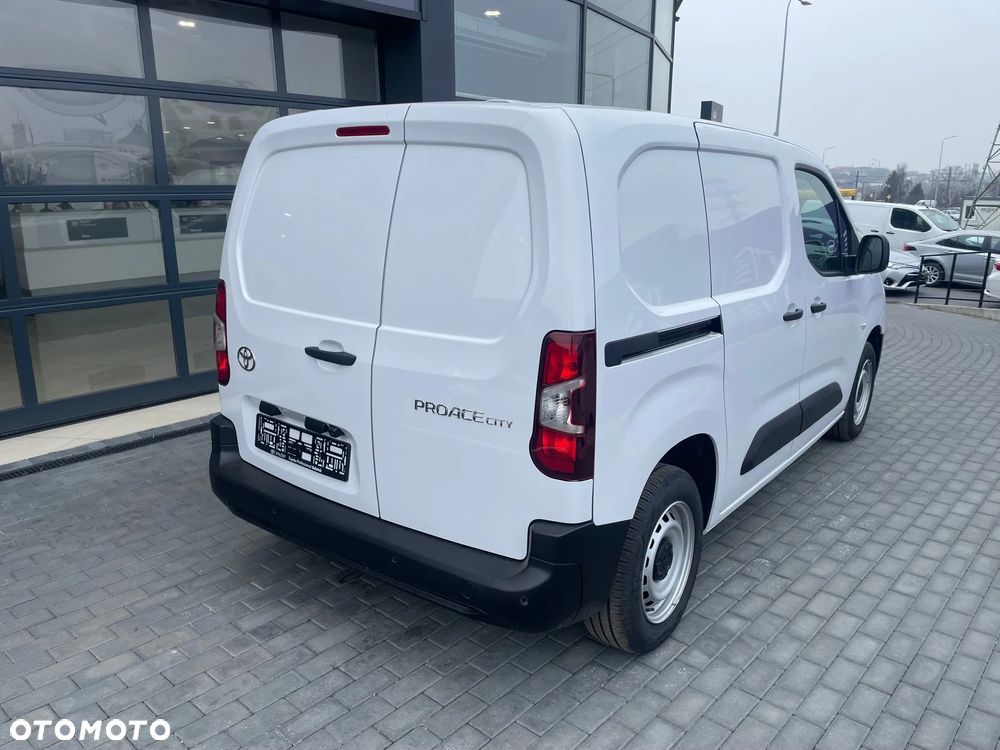 Toyota Proace City - 5
