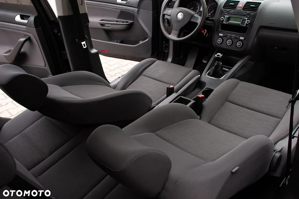 Volkswagen Golf 1.6 Edition - 28