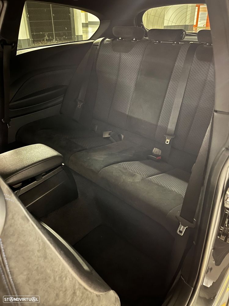 BMW 116 dA Pack M - 8