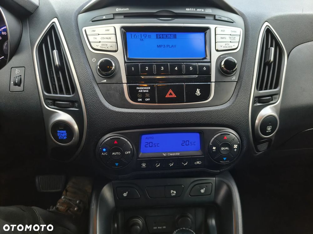 Hyundai ix35 - 15
