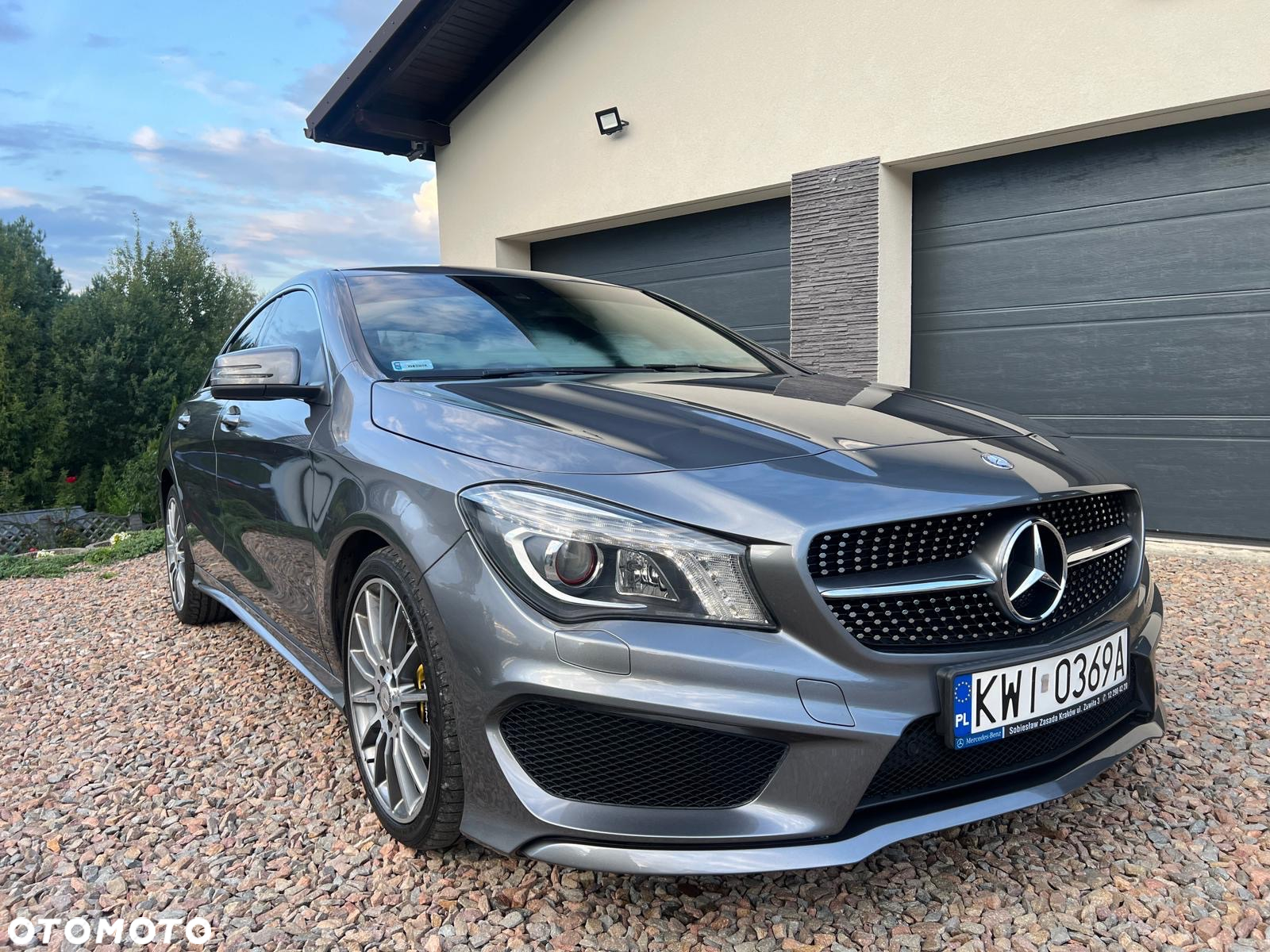 Mercedes-Benz CLA - 30