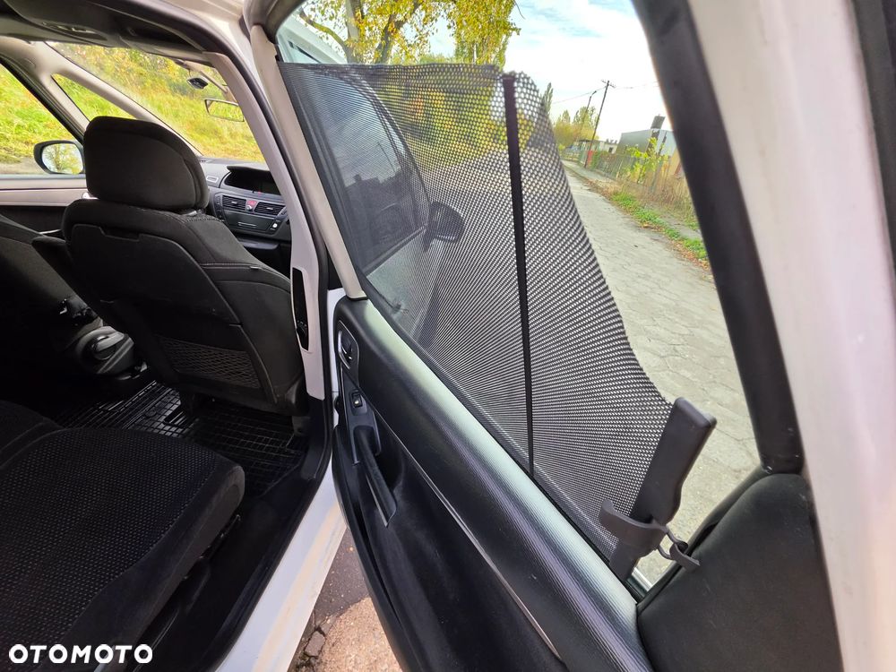 Citroën C4 Picasso 1.6 THP Exclusive - 17