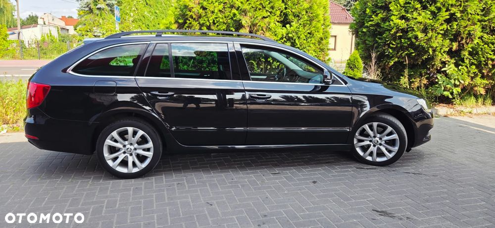 Skoda Superb 2.0 TDI 4x4 Elegance DSG - 18