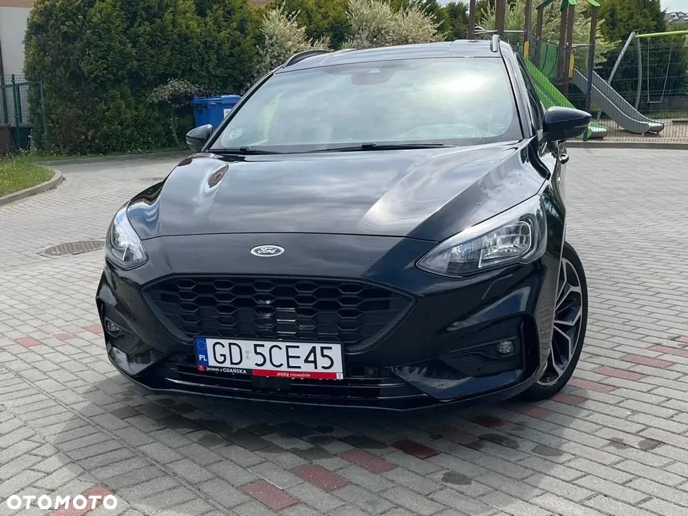 Ford Focus 1.5 EcoBlue Start-Stopp-System ST-LINE DESIGN - 2
