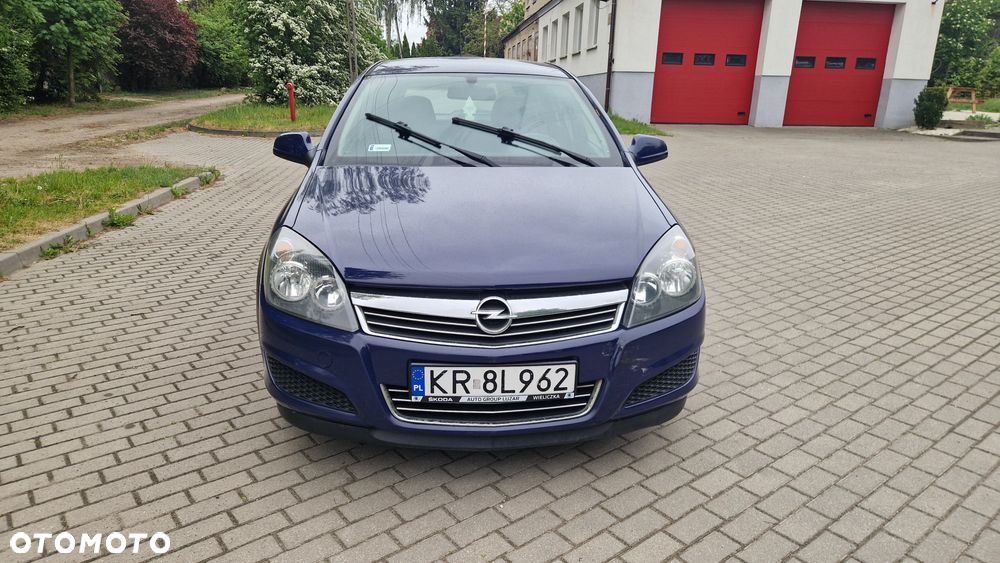 Opel Astra 1.6 Enjoy - 9