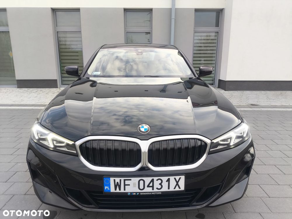 BMW Seria 3 320i - 14