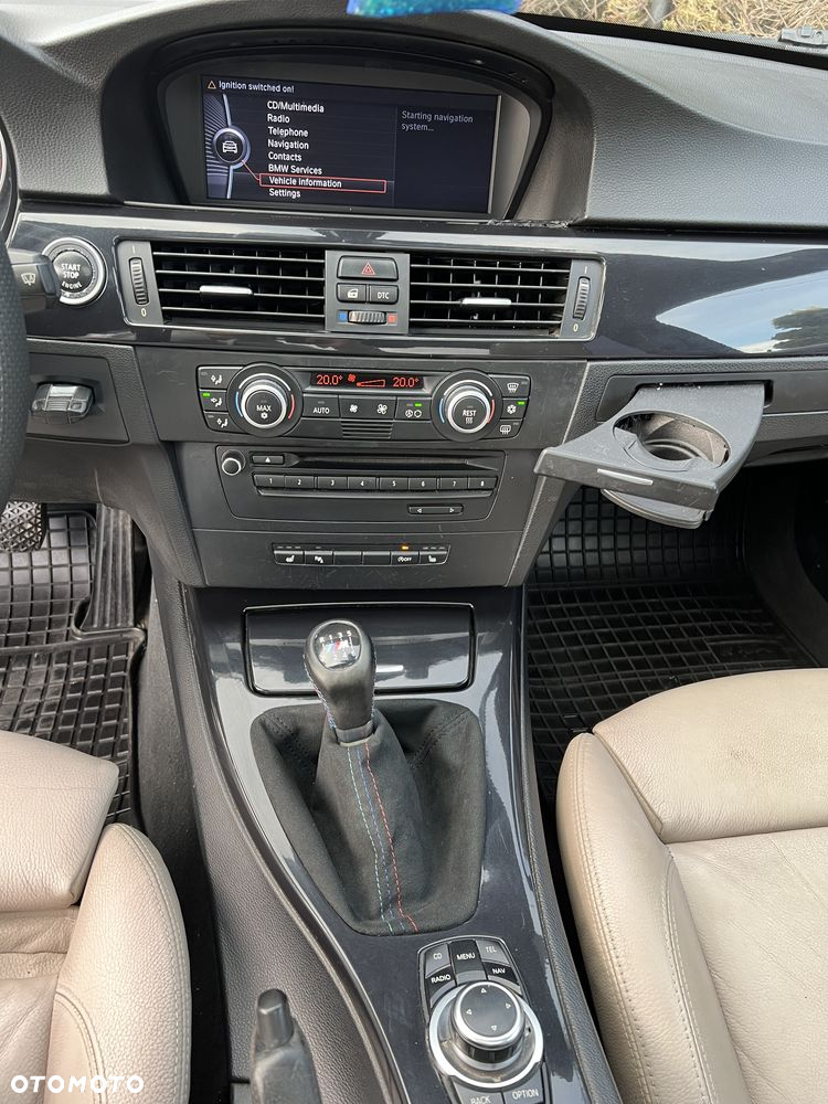 BMW Seria 3 320d - 10