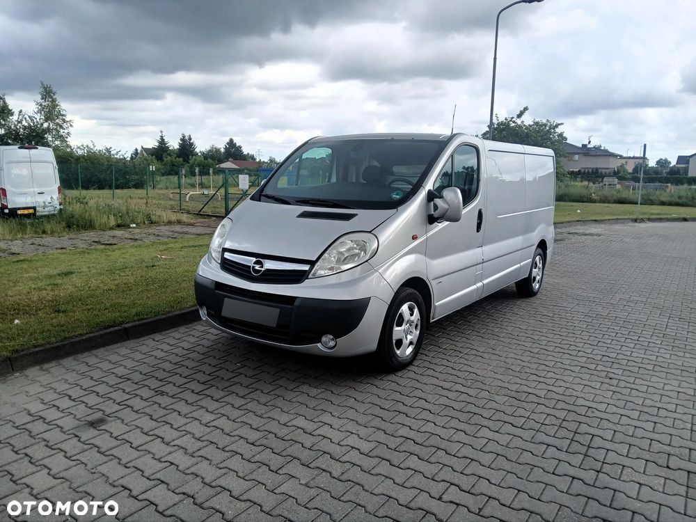 Opel vivaro - 1