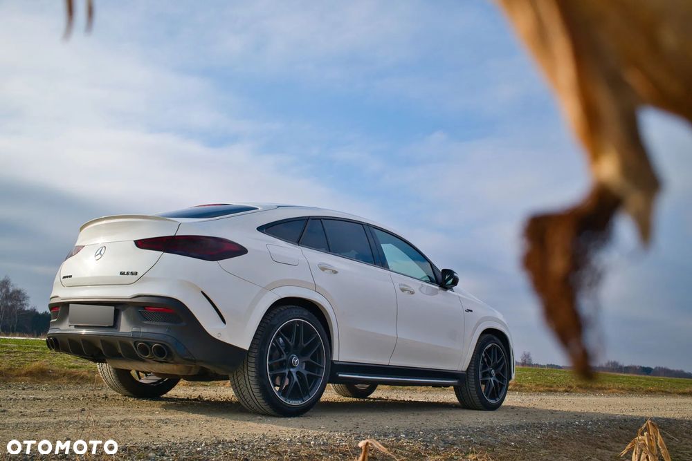 Mercedes-Benz GLE - 32