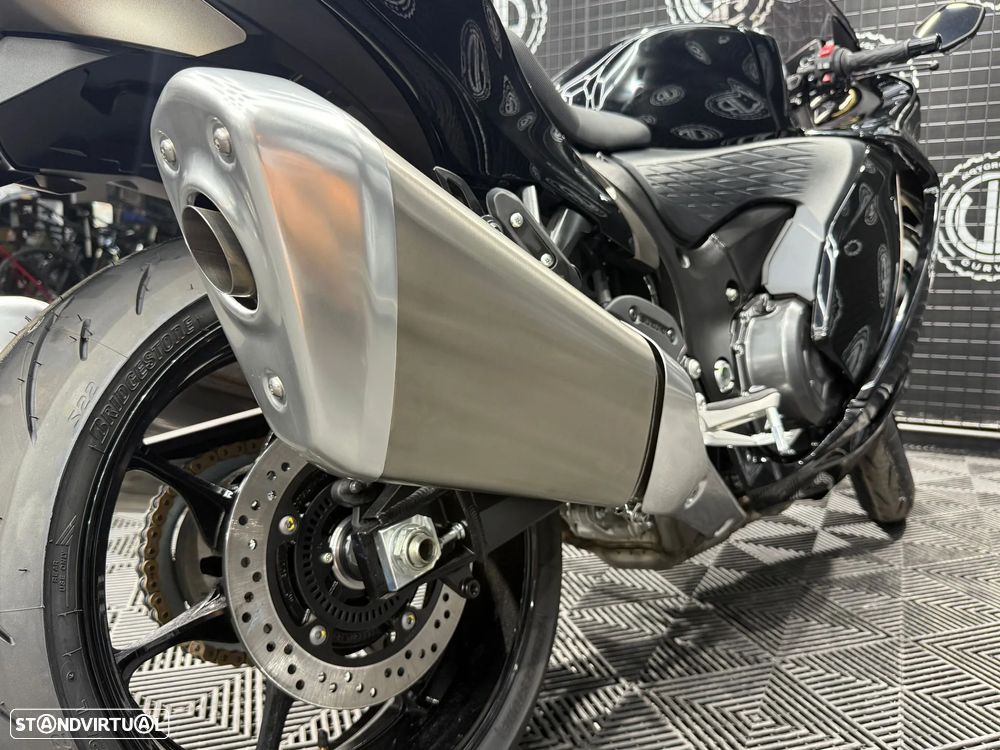Suzuki Hayabusa - 4
