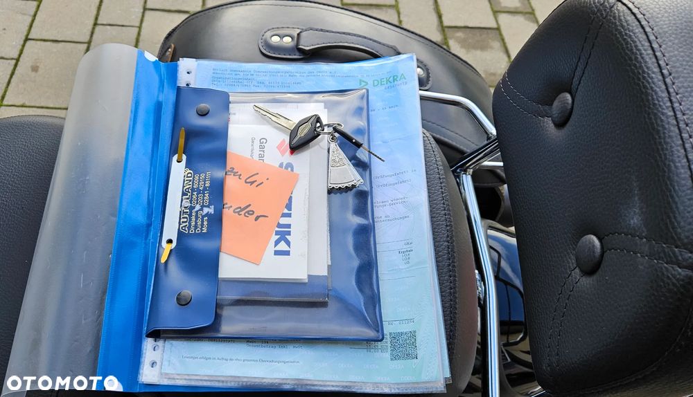 Suzuki Intruder - 21