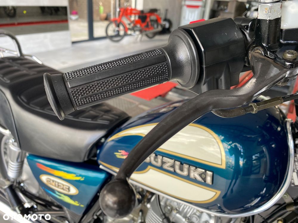 Suzuki GN - 38